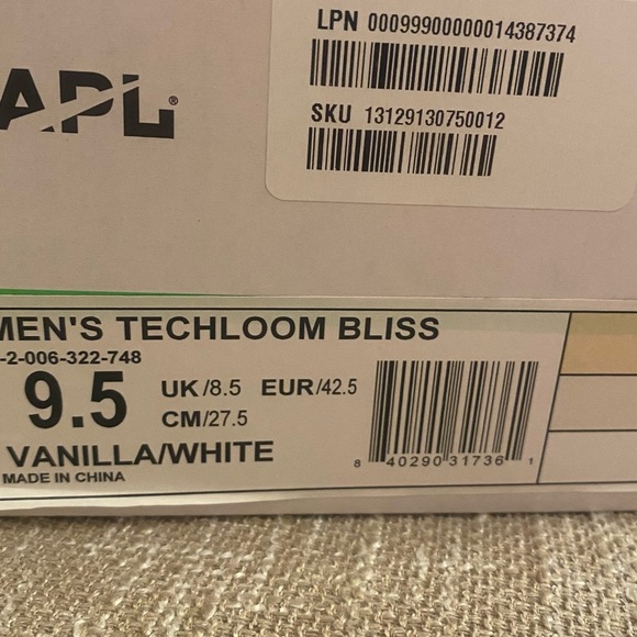 APL men’s Techloom Bliss cream athletic Sneakers NEW size 9.5 with box - Picture 9 of 12
